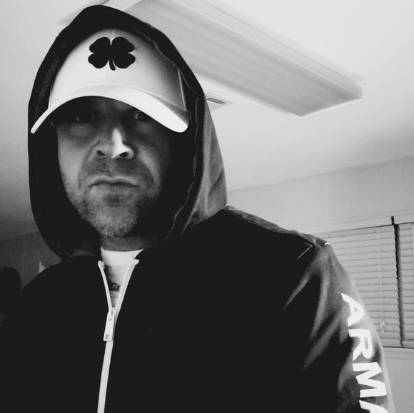 Meet your Posher, Joe - Picture 6 of 12